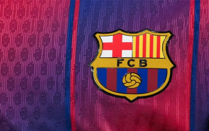 صوت الجماهير.. أفضل لاعب برشلونة ومطالبة ببيع نجم في 2025